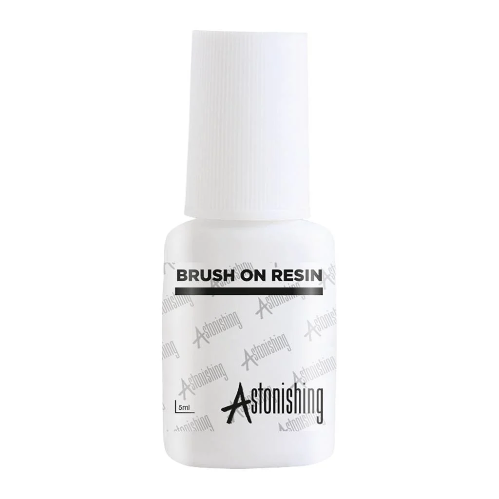 Astonishing Brush On Resin 5ml Kleber mit Pinsel zum Befestigen von Nageltips