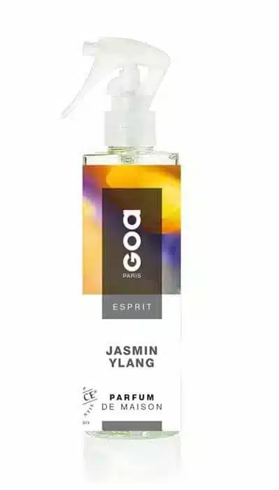 Esprit Raumspray 250 ml mit dem blumigen Duft Jasmin-Ylang für einen angenehmen Raum