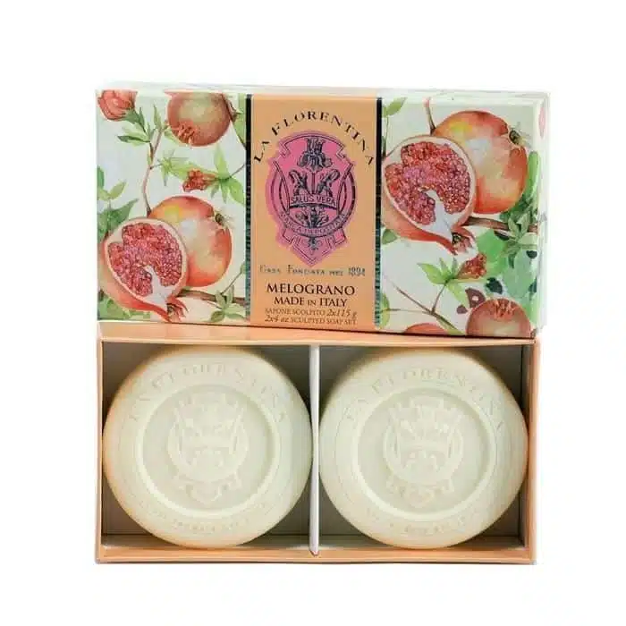 Set runder Seifen mit 2 x 115 gr Granatapfelseife (Pomegranate) in einer schönen Geschenkbox