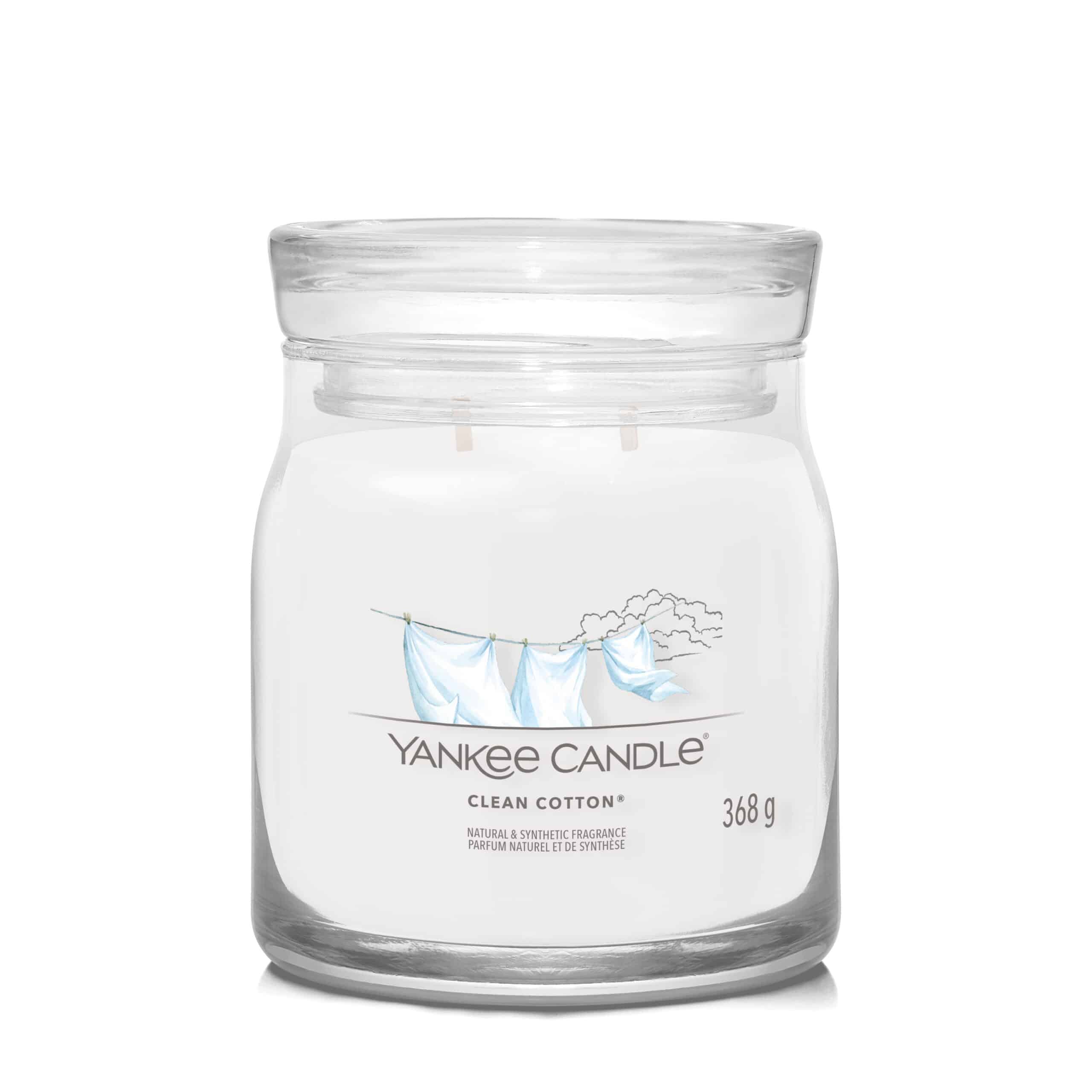 Yankee Candle Clean Cotton Signature Duftkerze im mittelgroßen Glas mit frischem Baumwollduft