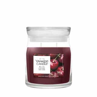 Yankee Candle Black Cherry Signature Medium Jar, rote Duftkerze im Glas