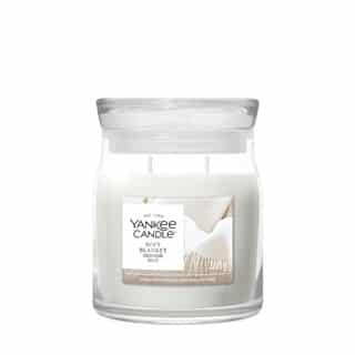 Yankee Candle Soft Blanket Signature Medium Jar, weiße Duftkerze im Glas