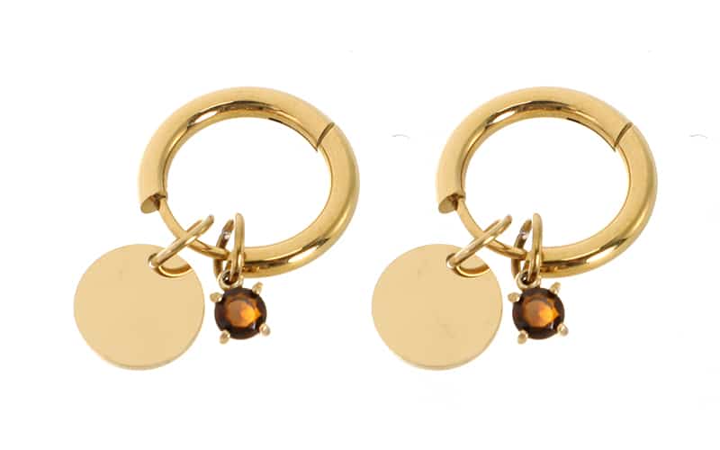 Ohrringe Sabrina: goldfarbene Creolen mit bronzefarbenem Steinchen und Münze